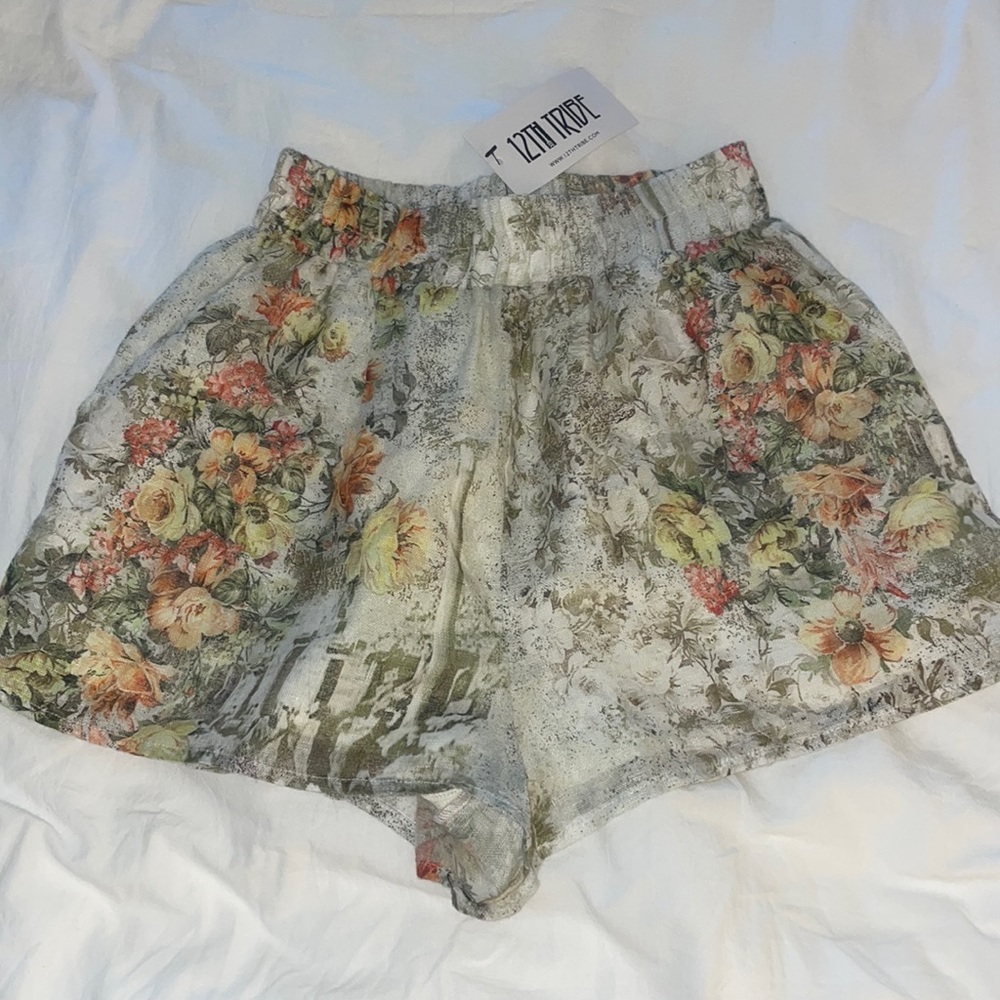 NWT 12th tribe floral linen shorts